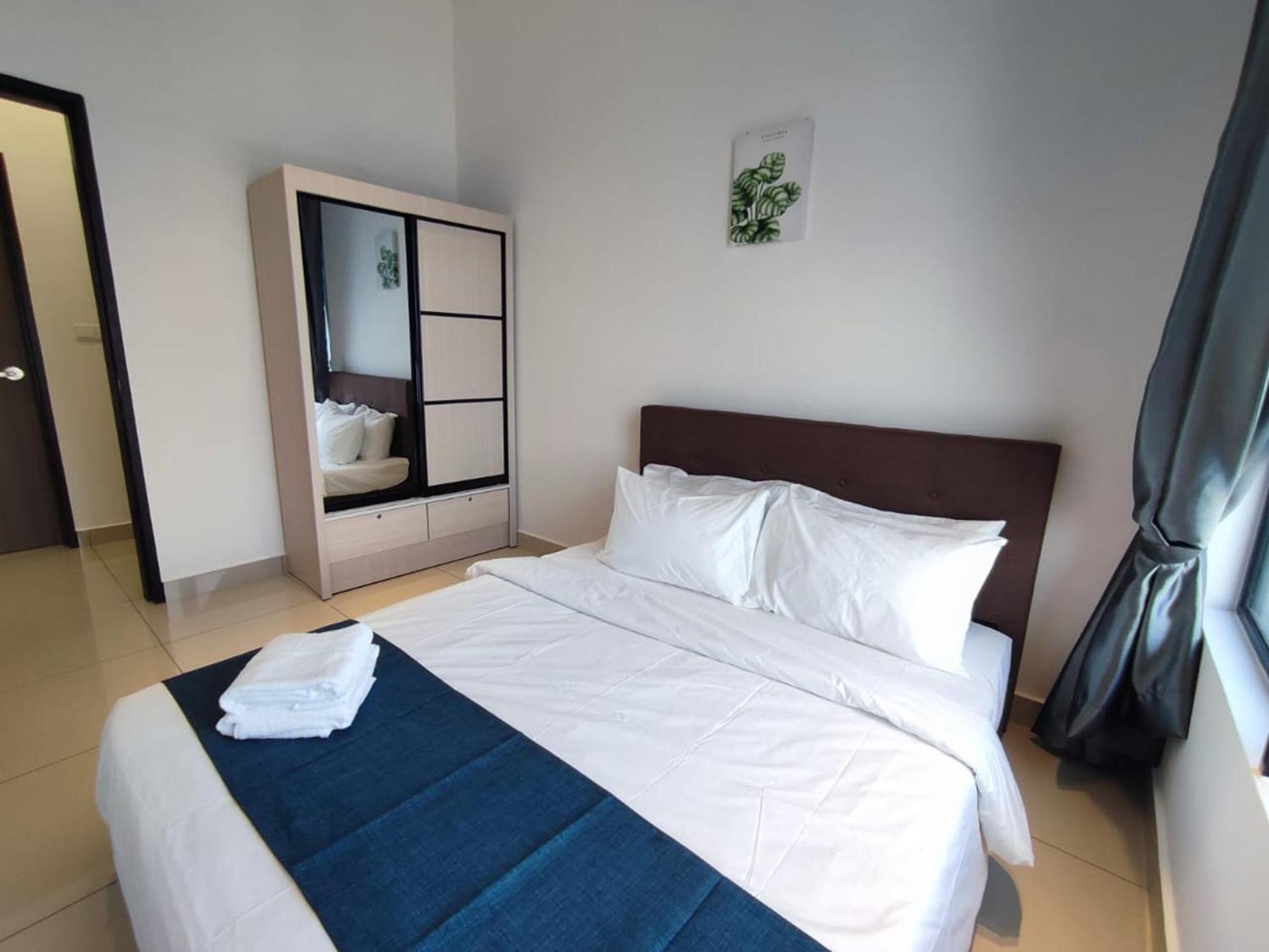 Apartamento Twin Tower Johor Bahru By Glex Exterior foto